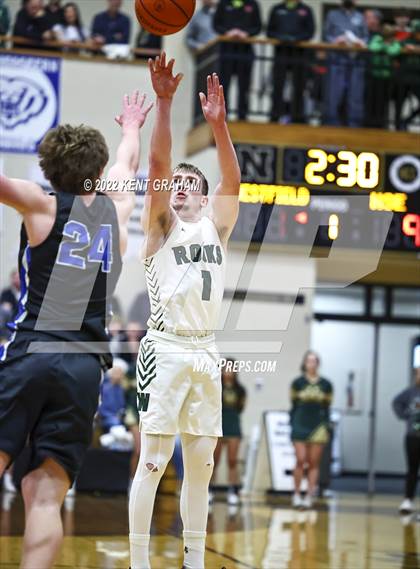 Thumbnail 2 in Westfield vs Hamilton Southeastern (IHSAA 4A Sectional Semifinal Playoff) photogallery.