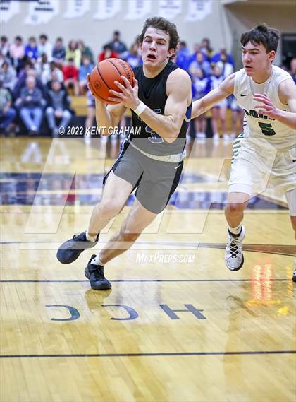 Thumbnail 3 in Westfield vs Hamilton Southeastern (IHSAA 4A Sectional Semifinal Playoff) photogallery.