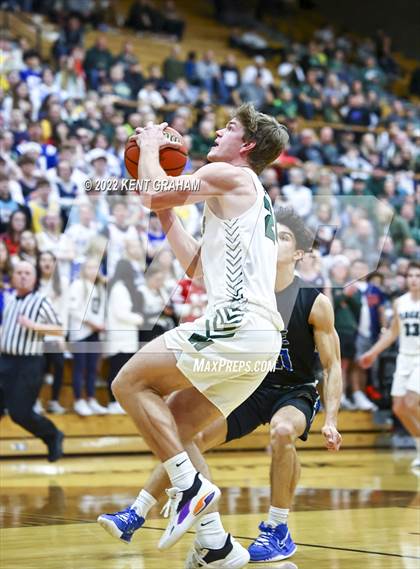 Thumbnail 1 in Westfield vs Hamilton Southeastern (IHSAA 4A Sectional Semifinal Playoff) photogallery.