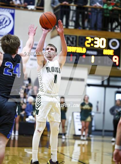 Thumbnail 1 in Westfield vs Hamilton Southeastern (IHSAA 4A Sectional Semifinal Playoff) photogallery.