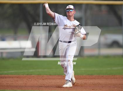 Thumbnail 3 in Weiss vs. Liberty Hill (LISD Tournament) photogallery.