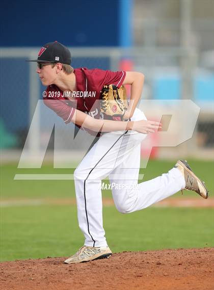 Thumbnail 1 in Weiss vs. Liberty Hill (LISD Tournament) photogallery.