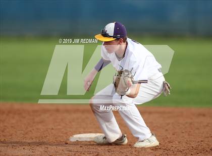 Thumbnail 3 in Weiss vs. Liberty Hill (LISD Tournament) photogallery.