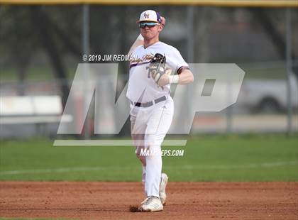 Thumbnail 2 in Weiss vs. Liberty Hill (LISD Tournament) photogallery.
