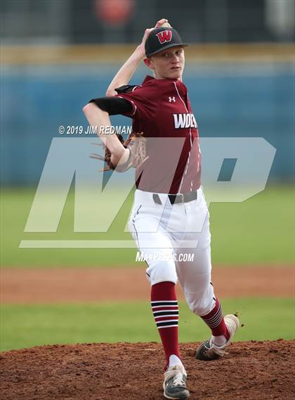 Thumbnail 3 in Weiss vs. Liberty Hill (LISD Tournament) photogallery.