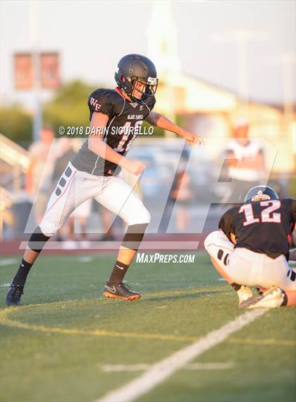 Thumbnail 2 in Cactus Shadows @ Williams Field photogallery.