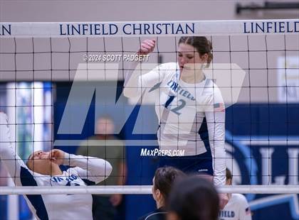 Thumbnail 2 in Eastside Christian @ Linfield Christian photogallery.