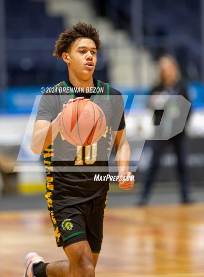 Thumbnail 2 in Alexander vs. Byron-Bergen photogallery.