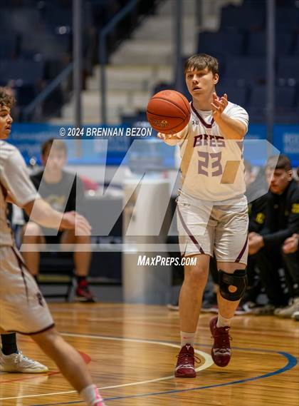 Thumbnail 3 in Alexander vs. Byron-Bergen photogallery.