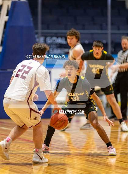 Thumbnail 2 in Alexander vs. Byron-Bergen photogallery.