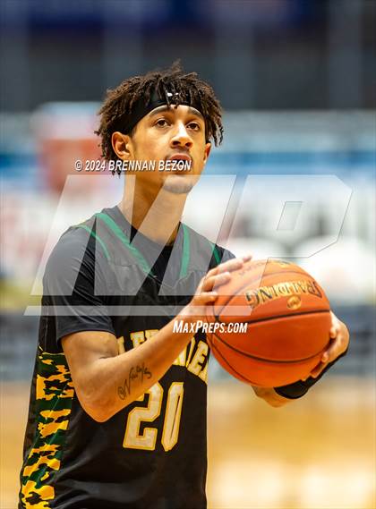 Thumbnail 3 in Alexander vs. Byron-Bergen photogallery.