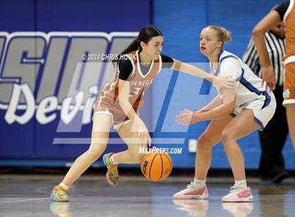 Thumbnail 1 in Cienega vs Snowflake (Inferno Invitational) photogallery.