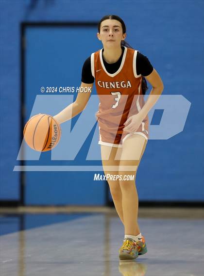 Thumbnail 2 in Cienega vs Snowflake (Inferno Invitational) photogallery.