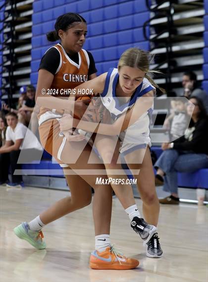 Thumbnail 1 in Cienega vs Snowflake (Inferno Invitational) photogallery.