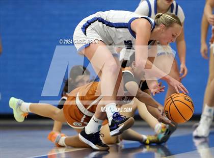 Thumbnail 3 in Cienega vs Snowflake (Inferno Invitational) photogallery.