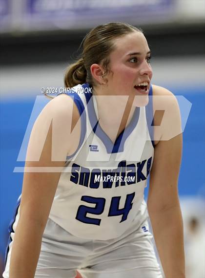 Thumbnail 1 in Cienega vs Snowflake (Inferno Invitational) photogallery.