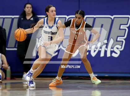 Thumbnail 2 in Cienega vs Snowflake (Inferno Invitational) photogallery.