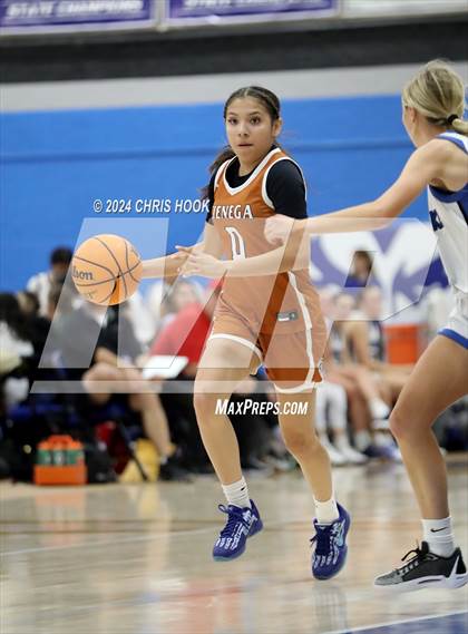 Thumbnail 3 in Cienega vs Snowflake (Inferno Invitational) photogallery.