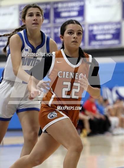 Thumbnail 1 in Cienega vs Snowflake (Inferno Invitational) photogallery.