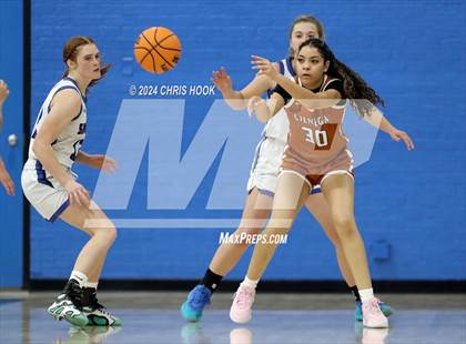 Thumbnail 2 in Cienega vs Snowflake (Inferno Invitational) photogallery.