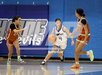 Thumbnail 1 in Cienega vs Snowflake (Inferno Invitational) photogallery.