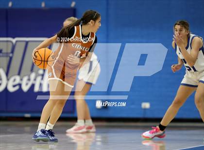 Thumbnail 2 in Cienega vs Snowflake (Inferno Invitational) photogallery.