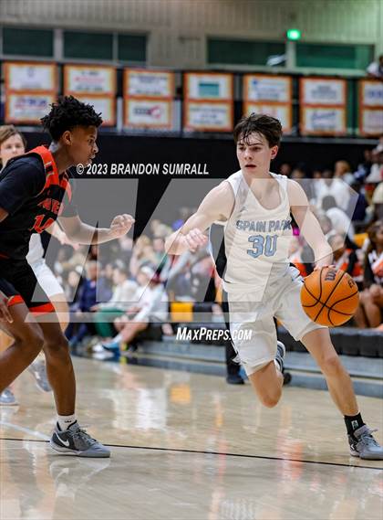 Thumbnail 1 in Spain Park @ Hoover photogallery.