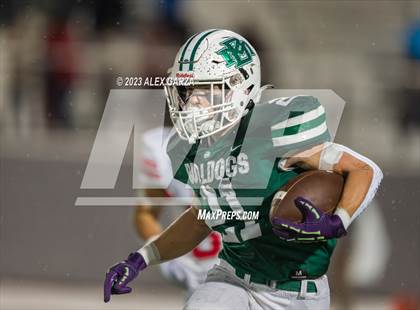 Thumbnail 2 in Jourdanton vs Marion (UIL football playoff 3A D1 Bi-district) photogallery.