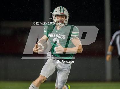 Thumbnail 1 in Jourdanton vs Marion (UIL football playoff 3A D1 Bi-district) photogallery.
