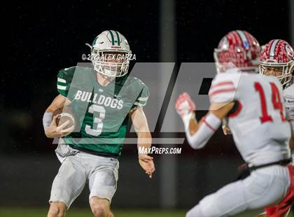 Thumbnail 3 in Jourdanton vs Marion (UIL football playoff 3A D1 Bi-district) photogallery.