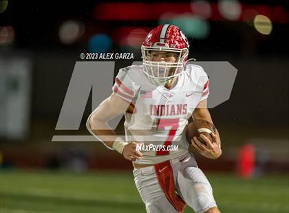 Thumbnail 2 in Jourdanton vs Marion (UIL football playoff 3A D1 Bi-district) photogallery.
