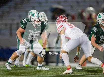 Thumbnail 1 in Jourdanton vs Marion (UIL football playoff 3A D1 Bi-district) photogallery.