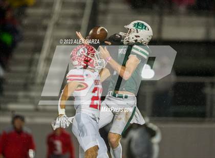 Thumbnail 2 in Jourdanton vs Marion (UIL football playoff 3A D1 Bi-district) photogallery.