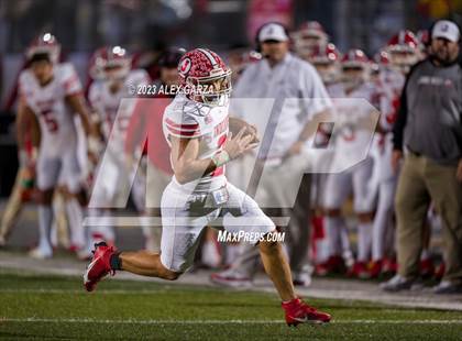 Thumbnail 2 in Jourdanton vs Marion (UIL football playoff 3A D1 Bi-district) photogallery.