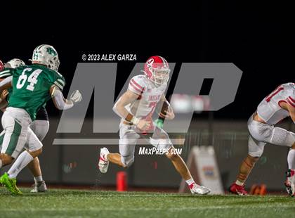 Thumbnail 3 in Jourdanton vs Marion (UIL football playoff 3A D1 Bi-district) photogallery.