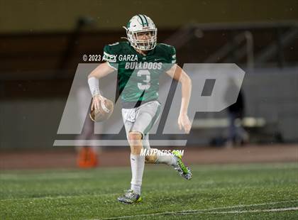 Thumbnail 1 in Jourdanton vs Marion (UIL football playoff 3A D1 Bi-district) photogallery.