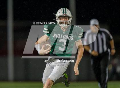Thumbnail 3 in Jourdanton vs Marion (UIL football playoff 3A D1 Bi-district) photogallery.