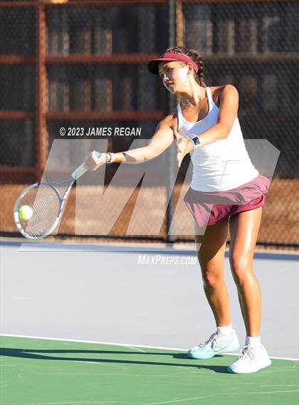 Thumbnail 1 in Menlo-Atherton @ Hillsdale photogallery.