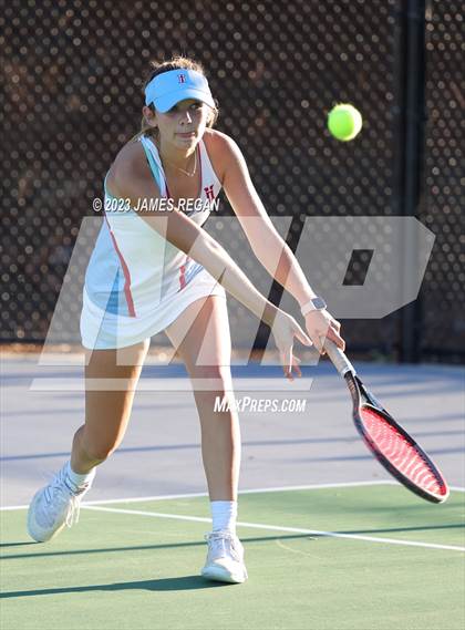 Thumbnail 2 in Menlo-Atherton @ Hillsdale photogallery.