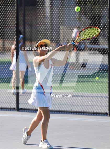 Thumbnail 1 in Menlo-Atherton @ Hillsdale photogallery.