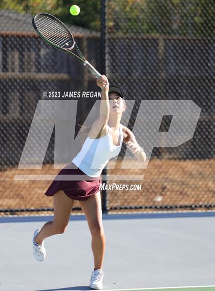 Thumbnail 1 in Menlo-Atherton @ Hillsdale photogallery.