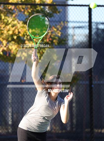 Thumbnail 3 in Menlo-Atherton @ Hillsdale photogallery.