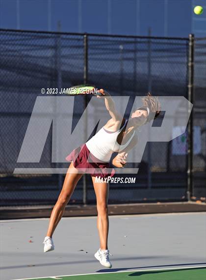 Thumbnail 2 in Menlo-Atherton @ Hillsdale photogallery.