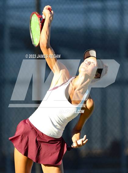 Thumbnail 2 in Menlo-Atherton @ Hillsdale photogallery.