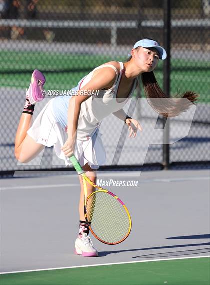 Thumbnail 1 in Menlo-Atherton @ Hillsdale photogallery.