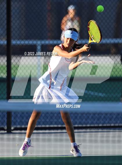 Thumbnail 2 in Menlo-Atherton @ Hillsdale photogallery.