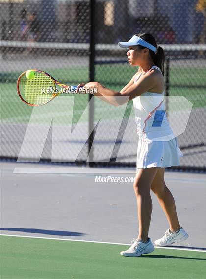 Thumbnail 2 in Menlo-Atherton @ Hillsdale photogallery.