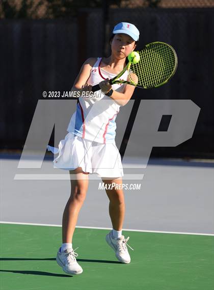 Thumbnail 2 in Menlo-Atherton @ Hillsdale photogallery.