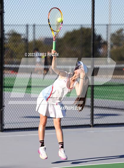 Thumbnail 3 in Menlo-Atherton @ Hillsdale photogallery.
