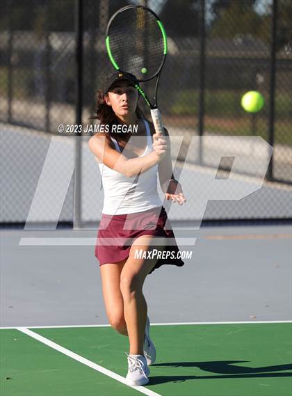 Thumbnail 1 in Menlo-Atherton @ Hillsdale photogallery.